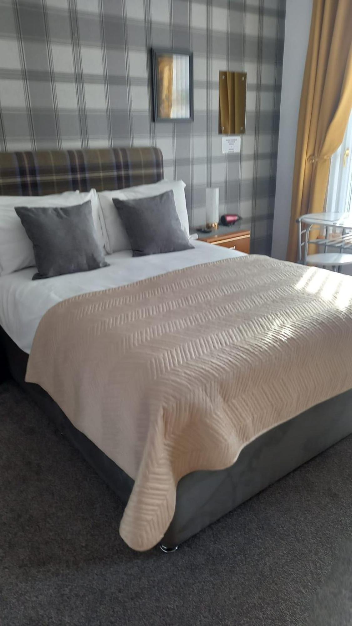 Fairfield Townhouse Guest House Inverness Extérieur photo
